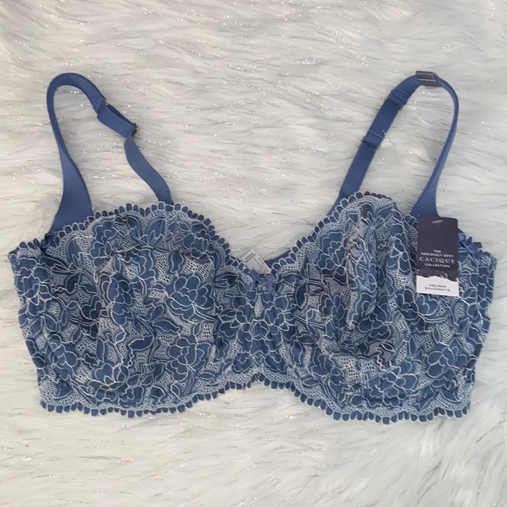 Cacique Blue Lace Underwire Bra - Elegant Support
